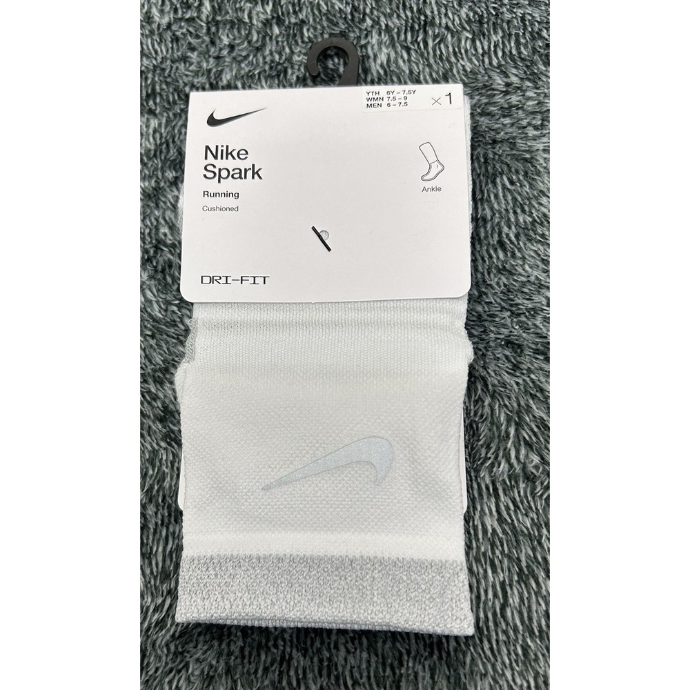 Nike Womens Size 7.5-9 Spark Cushioned White Gray Ankle Socks (U8)